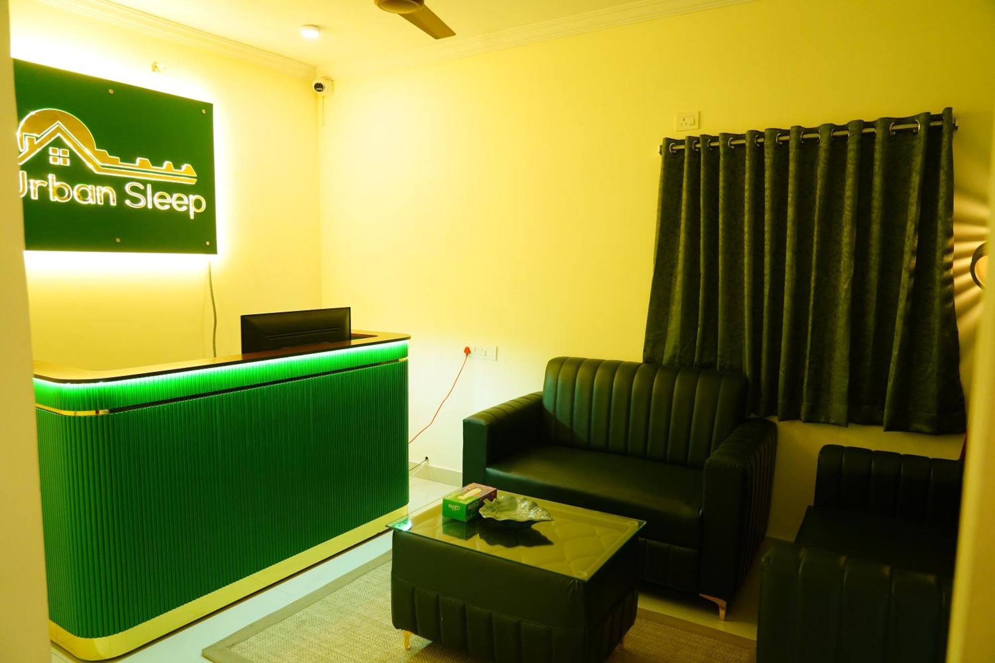 Hotel Urban Sleep Airport Zone シャムシャバード エクステリア 写真
