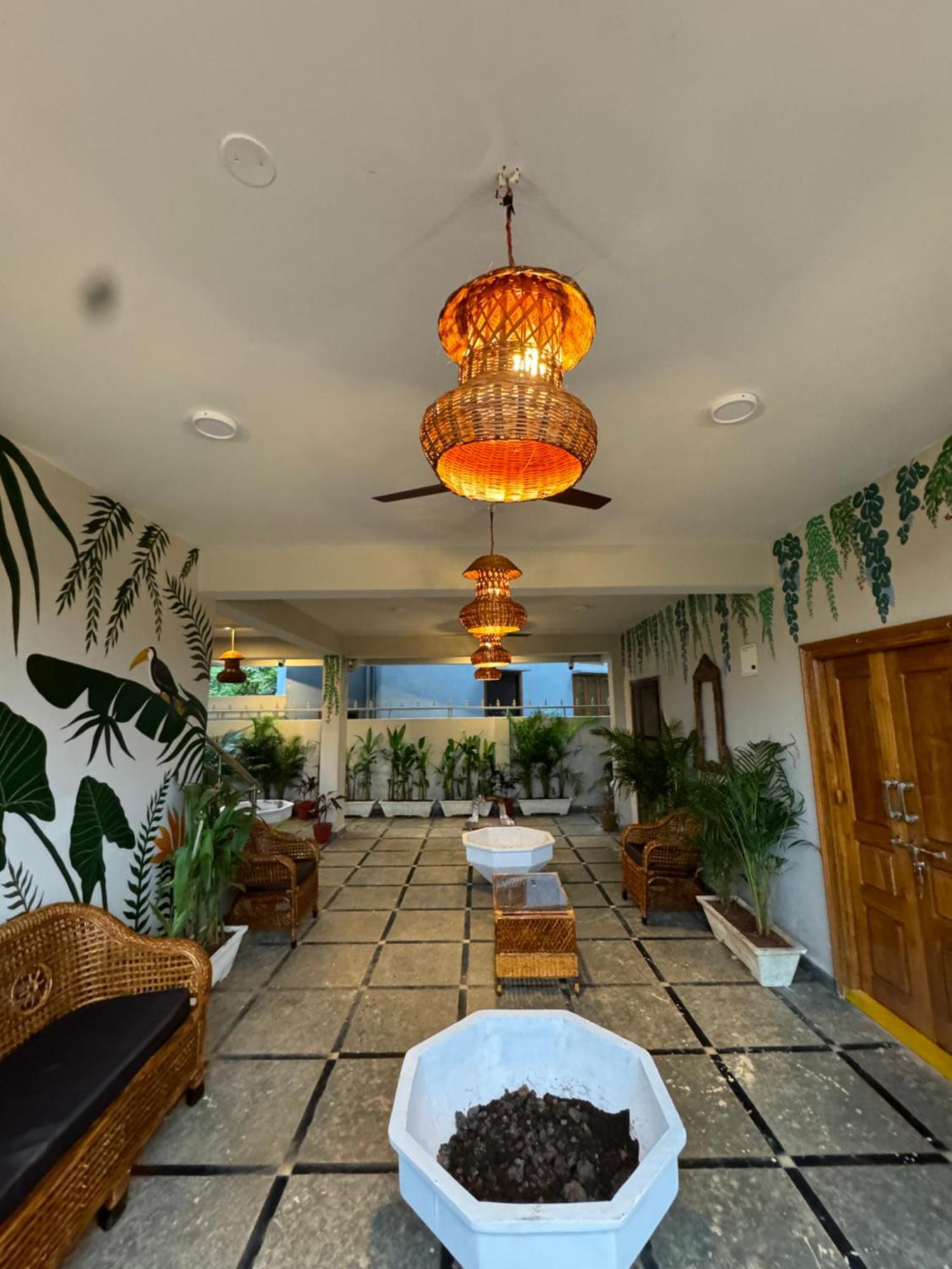 Hotel Urban Sleep Airport Zone シャムシャバード エクステリア 写真